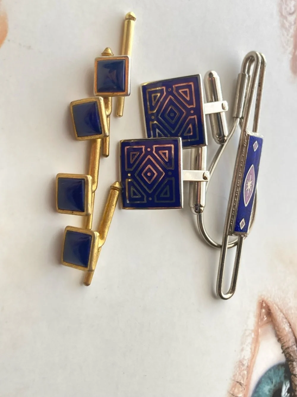 Metropolitan Museum of Art MMA Blue Enamel Geometric Cufflinks Gold Tone + studs